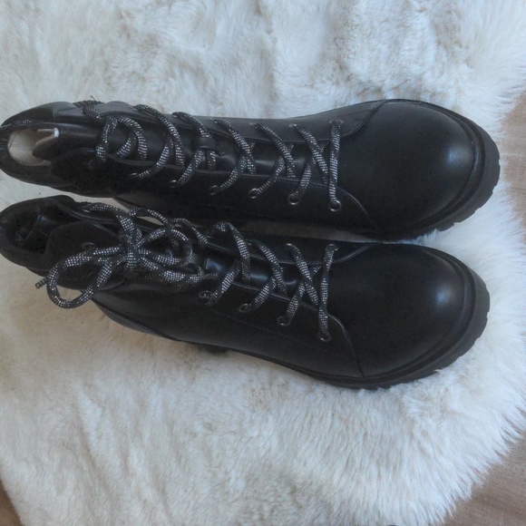 Nine West quona combat booties - Picture 4 of 8